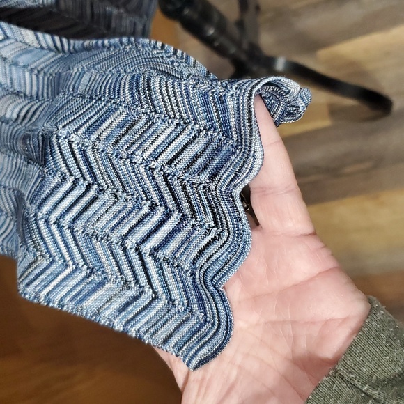 Whbm knit cold shoulder long sleeve variegated blue long length sweater top - Picture 3 of 9